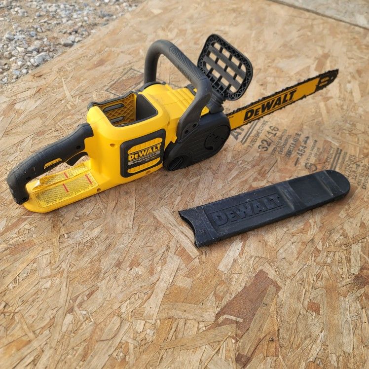 DEWALT
FLEXVOLT 60V MAX 16in. Brushless Cordless Battery Powered Chainsaw (Tool Only)