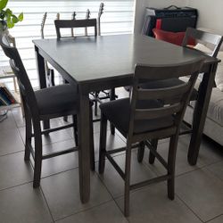 Dinning Table
