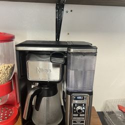 Ninja Coffee Maker 