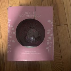 Tree of Morherhood Hand blown Art Glass