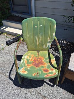 Vintage mid century patio / garden chair
