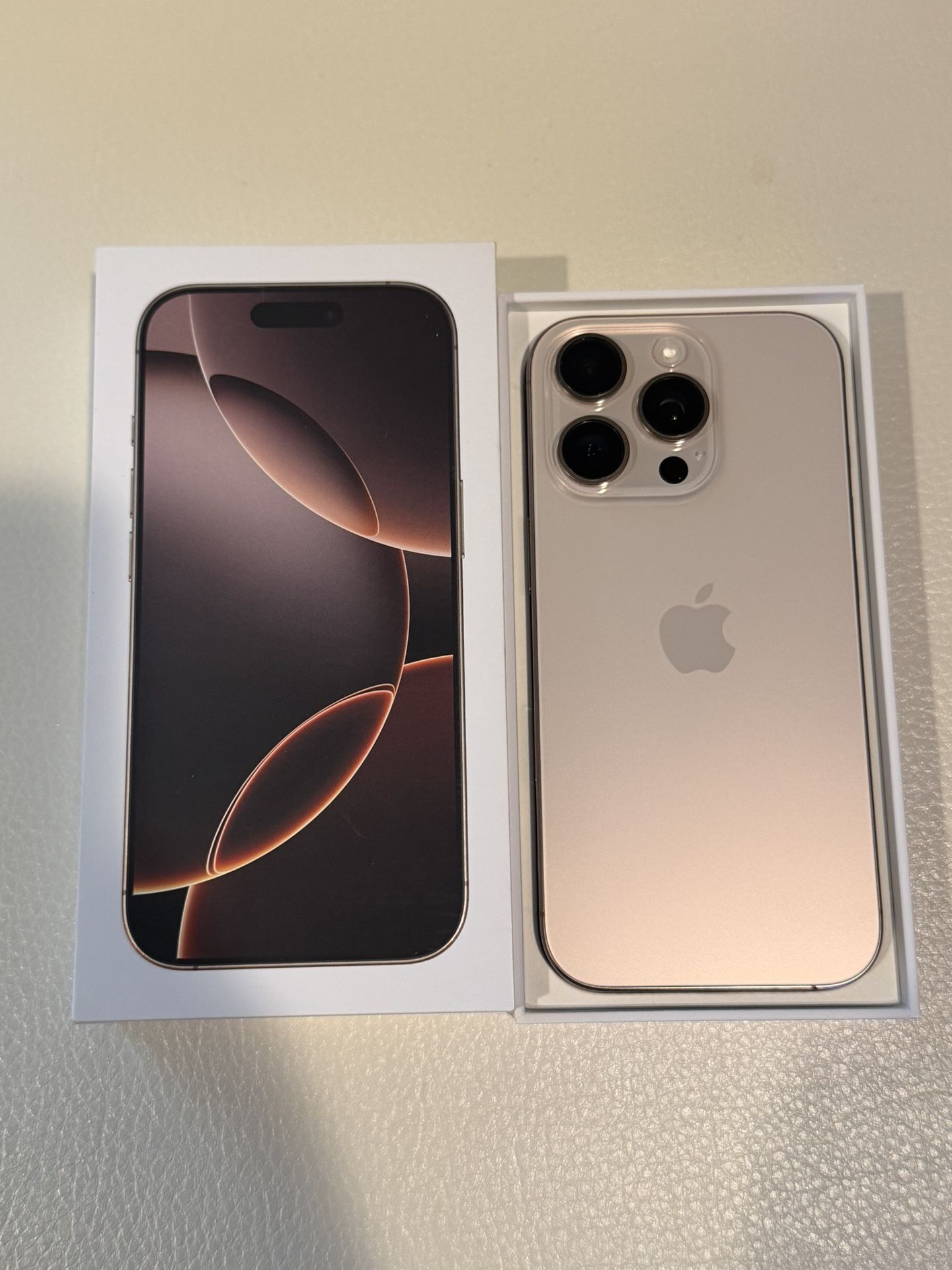 iPhone 16 Pro 256GB Unlocked