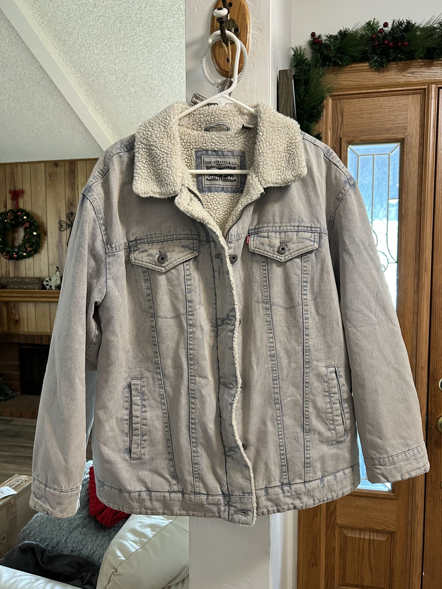 Levi’s Button Zip Sherpa Jacket