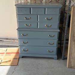 Free Dresser