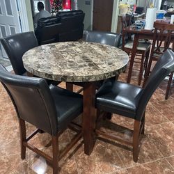 Round Table  40" Marble Look