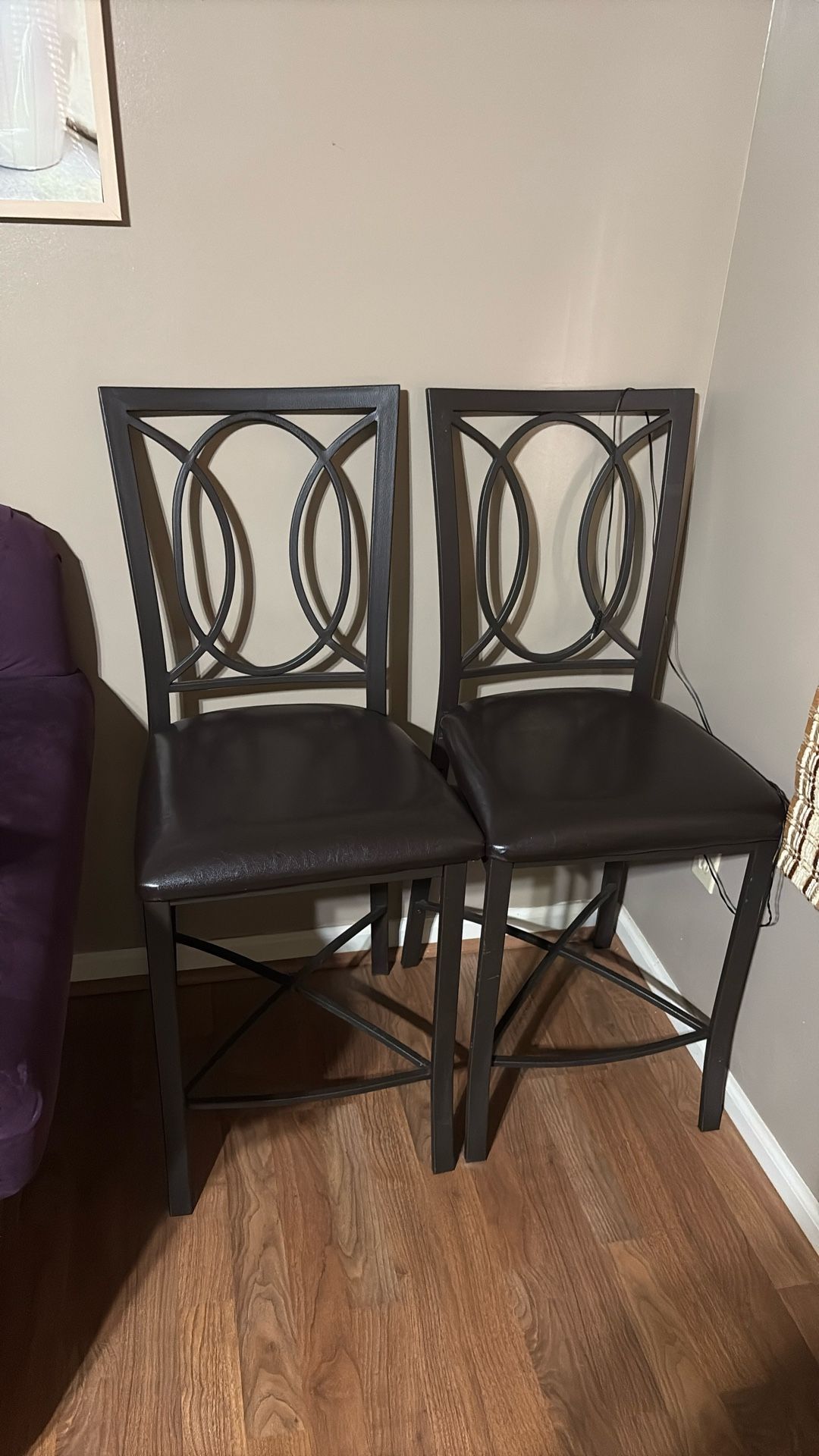 4 Chair
