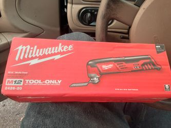 Milwawkee m12 multi use tool cutter