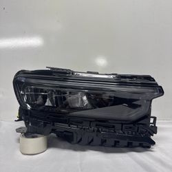2021-2024 Jeep Grand Cherokee Base LED Reflector Right Headlight B157