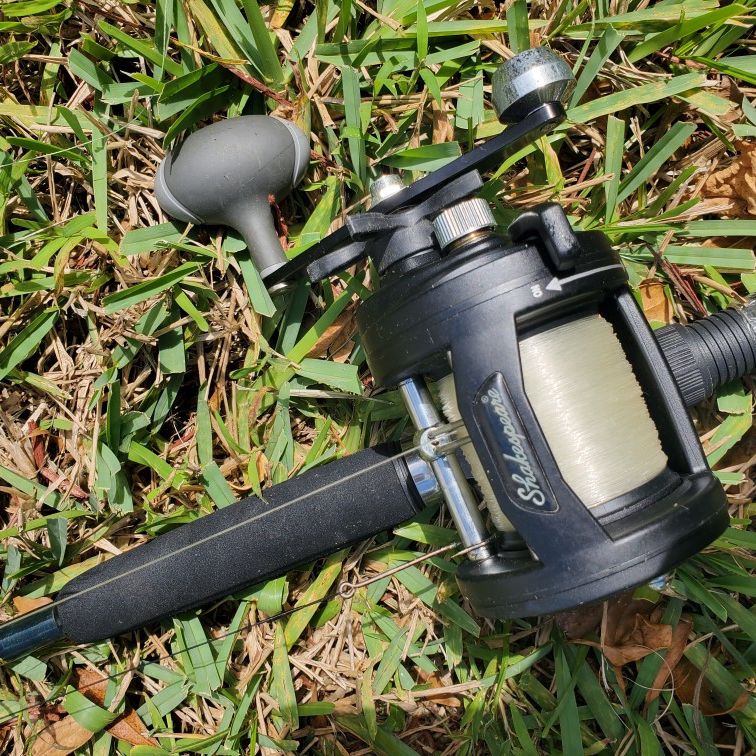 SHAKESPEARE Arsenal AR20GR Fishing Reel & Sturdy Stick Rod for Sale in  Miami, FL - OfferUp