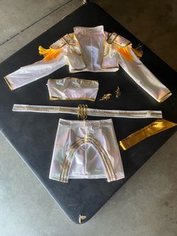Costume size 4-5T $10