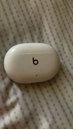 Beats Studio buds plus