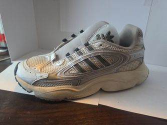 Size 10.5 - adidas Ozmillen Silver White Black
