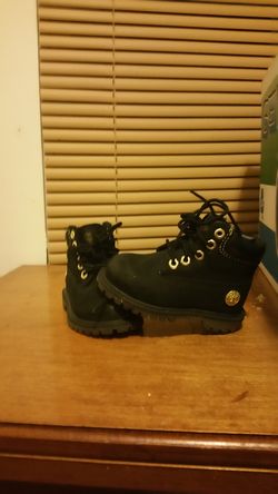 Girlz Black Timberland Boots Size 4