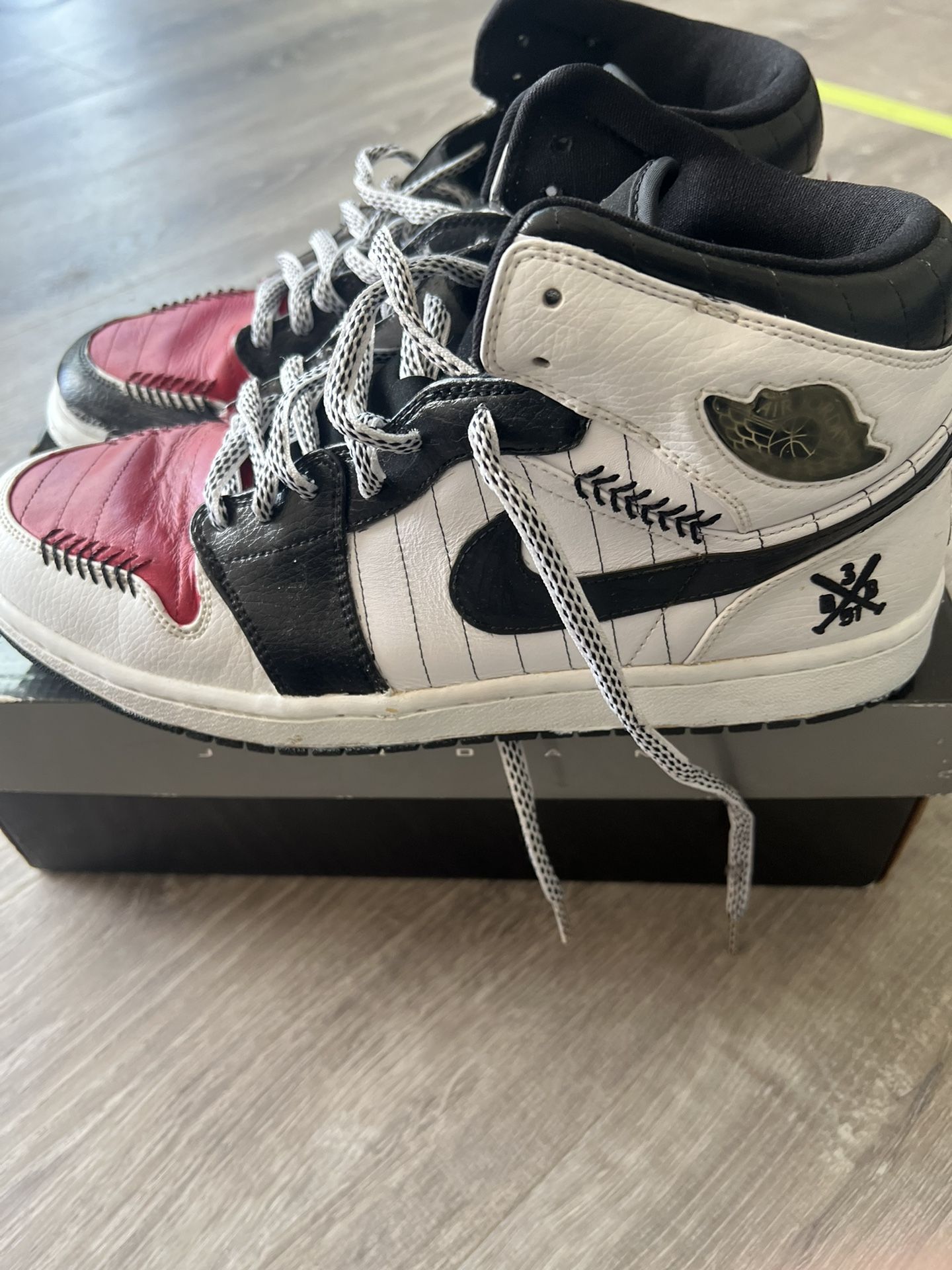 Air Jordan 1 Baseball stitching