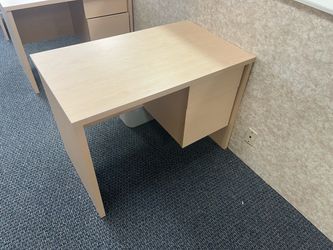 Office furniture  Desk