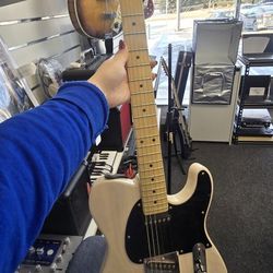 G&L ASAT Classic Electric Guitar – Blonde – w/ Hard Case