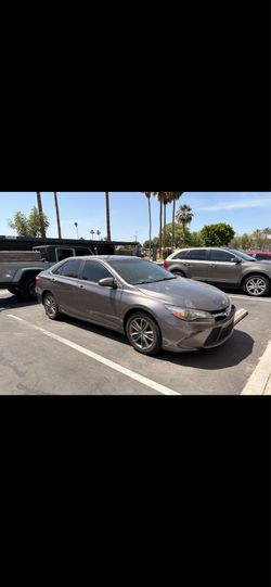 2016 Camry SE