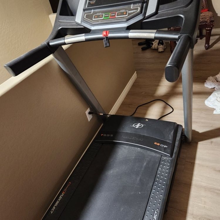 Treadmill 