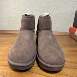 UGG W Classic Mini II