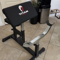 Titan Curl Bench 