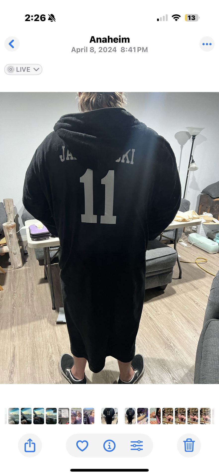 Custom Robes And Gifts! Any Team/Player!
