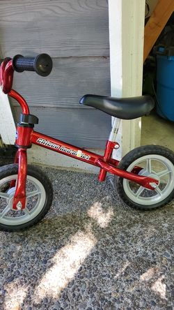 Chicco red bullet balance bike