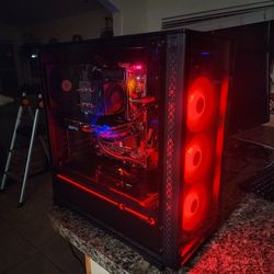 Gaming Pc i7 4930k and RX 570 8GB