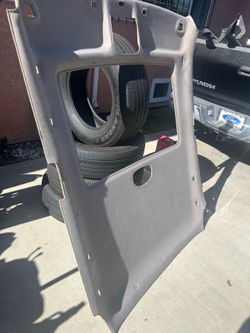 06 Toyota head liner grey color good condition