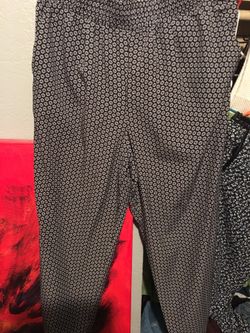 Women’s floral pants