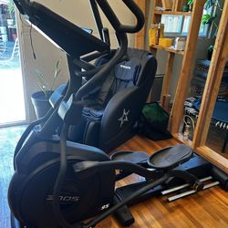 E95 ELLIPTICAL TRAINER- Excellent Condition