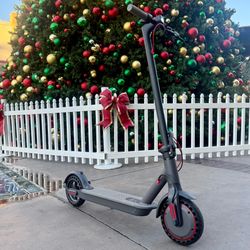Electric scooter