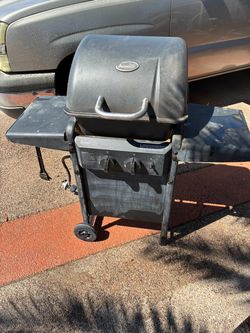 Aussie 2-Burner Propane Gas Grill