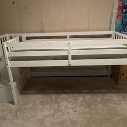 Twin Bunk Bed 