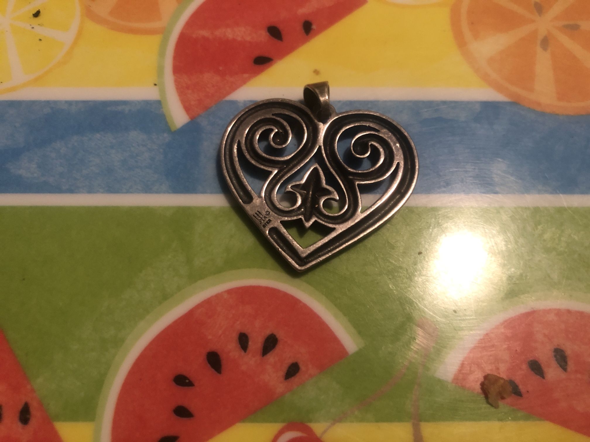 Avery Retired Pendant Heart Charm