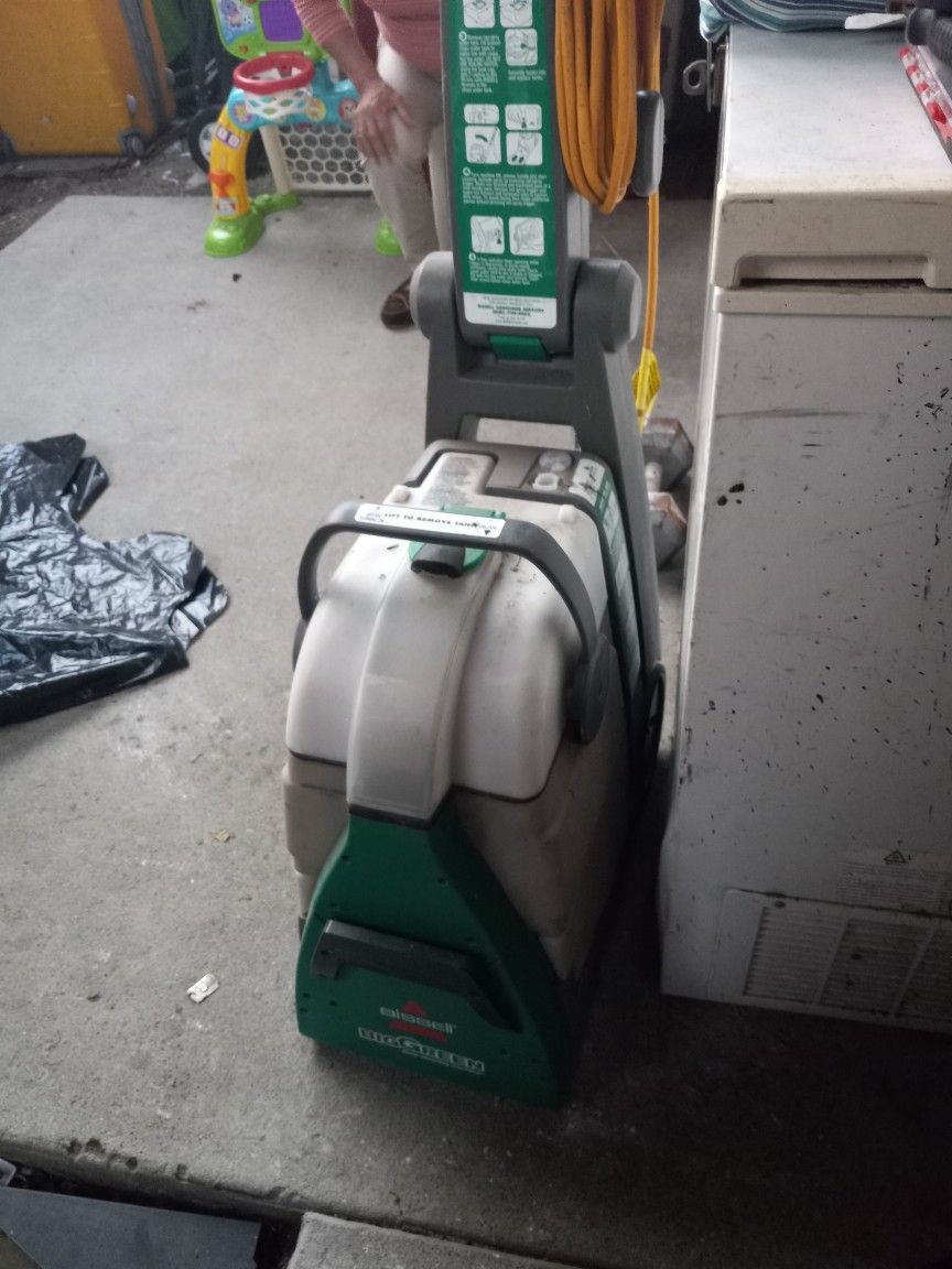 Bissell Carpet Cleaner