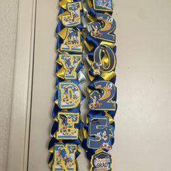 Sonic Graduation Lei