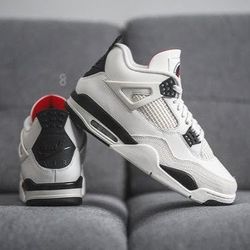 JORDAN 4 RETRO 'FLIGHT CLUB'
