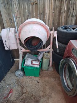 Concrete mixer