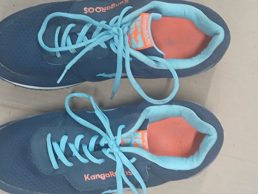 🔥 KangaROOS Men’s Size 11 Sneakers – Navy/Teal – Retro Vibe – Clean & Ready 🔥