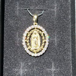 Virgin Mary Moissanite Pendant – Brand New