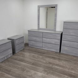 DRESSER WITH MIRROR, CHEST AND TWO NIGHSTANDS 