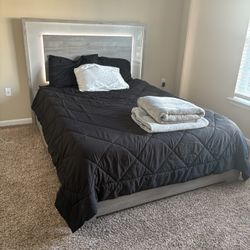 Modern Bedroom Set