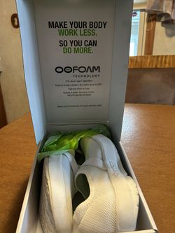 Oofos Women’s Sneakers