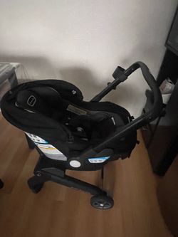 Evenflo Shyft DualRide Infant Car Seat and Stroller Combo