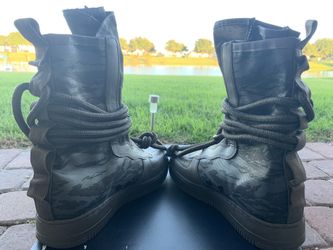 Nike SF Air Force HI Size 11