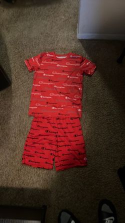 Kid champion outfit red