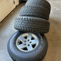 Jeep Rubicon Tires And Wheels 