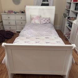 Twin Sleigh Bed with Trundle White Finish