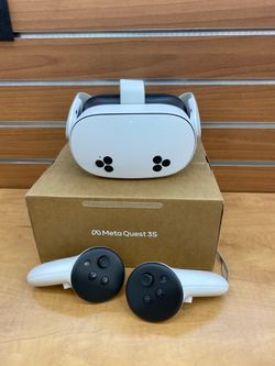 Meta Quest 3S VR headset with a white housing