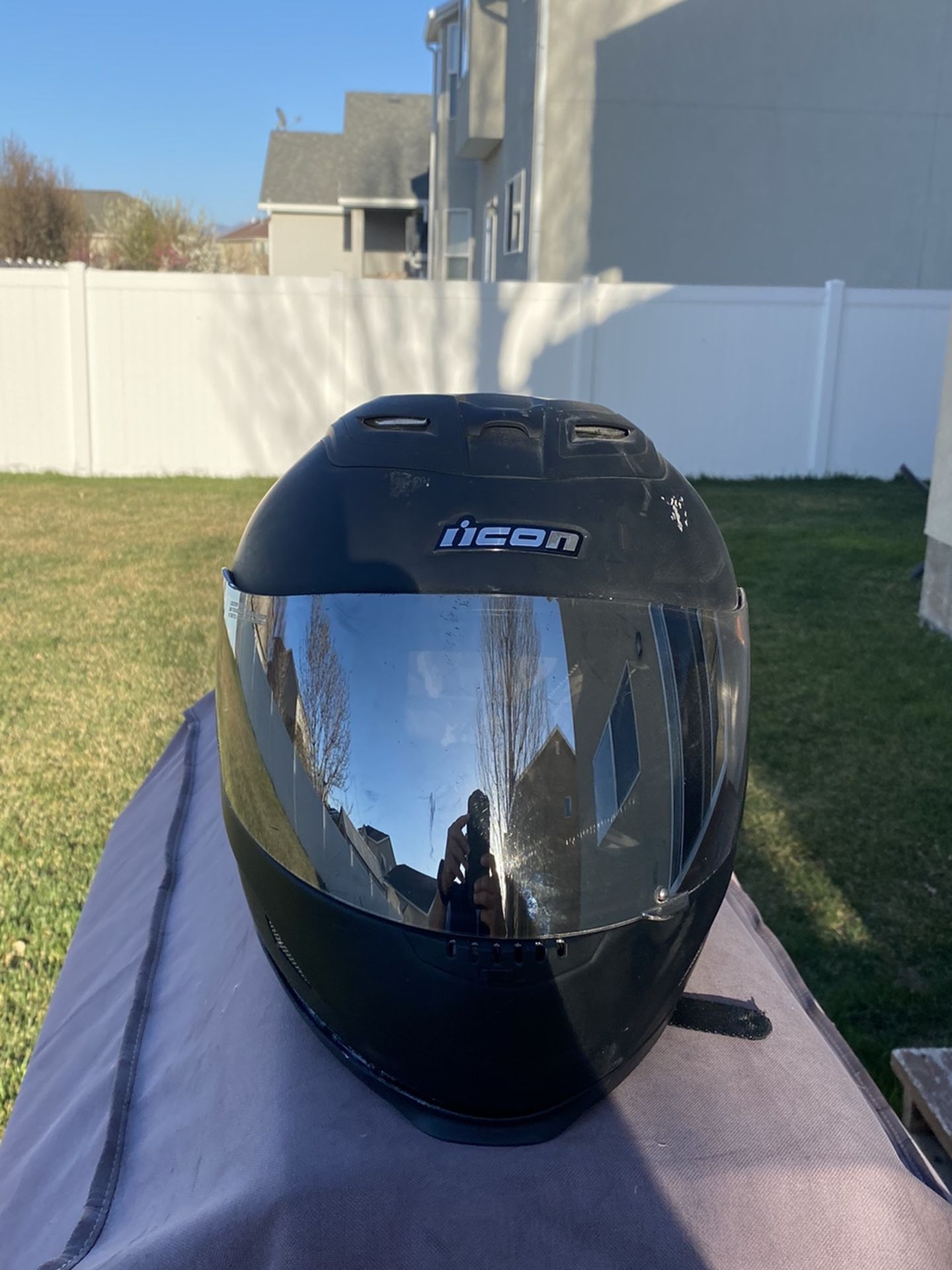 medium motorcycle helmet